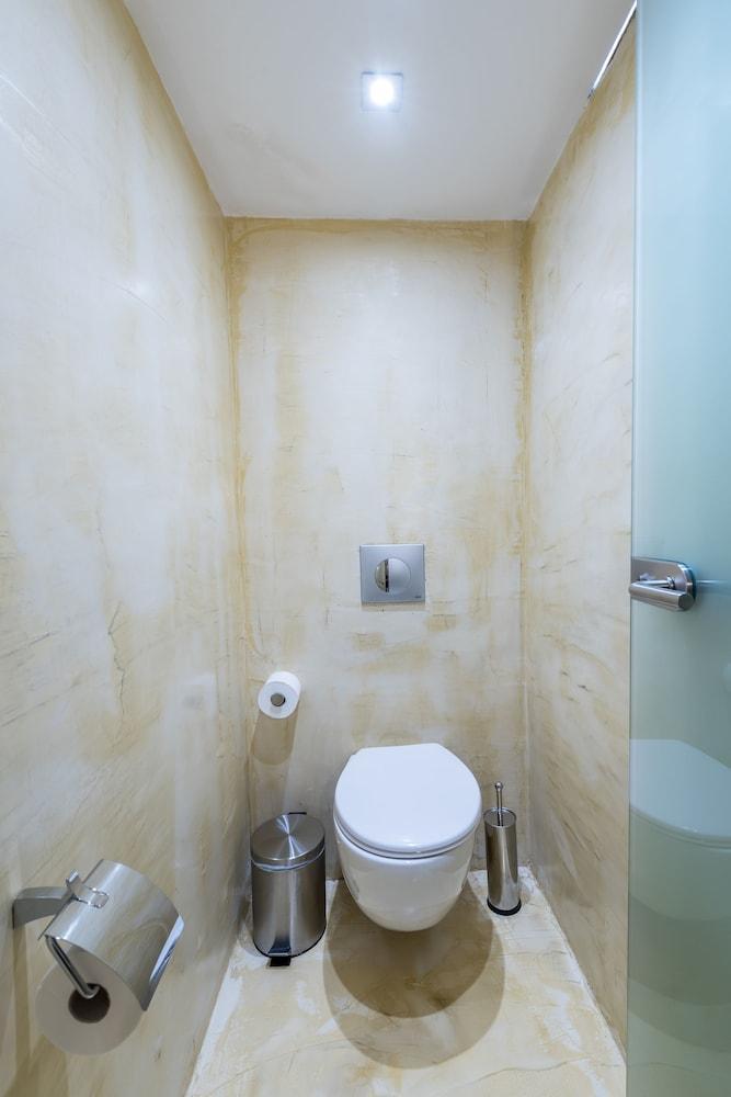 10Gr Hotel And Wine Bar - Adults Only Rhodes City Eksteriør bilde