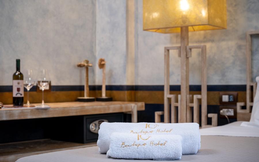 10Gr Hotel And Wine Bar - Adults Only Rhodes City Eksteriør bilde